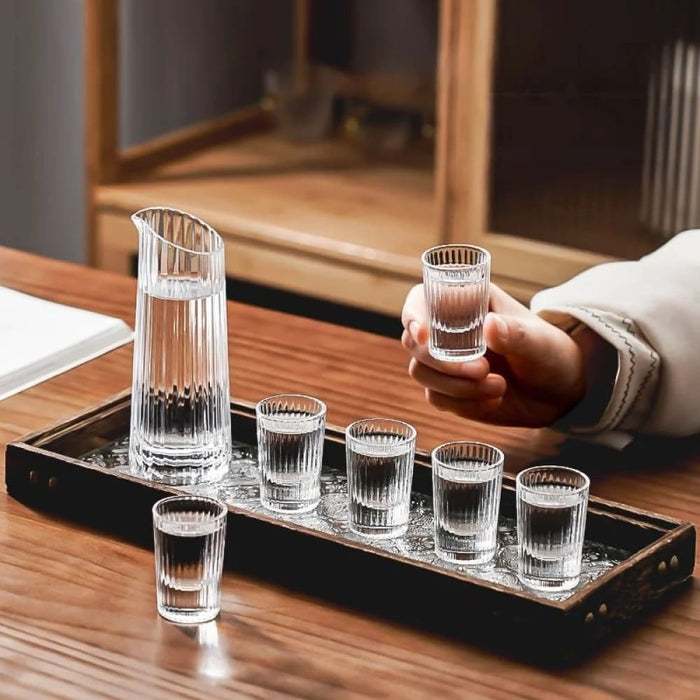 6 Piece White Wine Glass Set with Divider and Bullet Design