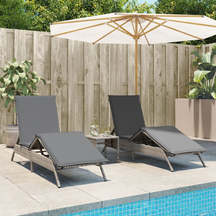Sun Loungers 2 Pcs With Table Grey Poly Rattan Abbxiox