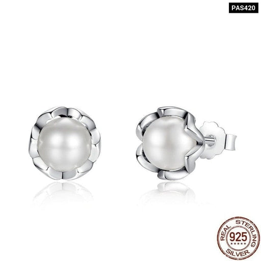 925 Sterling Silver Cultured Elegance Stud Earrings