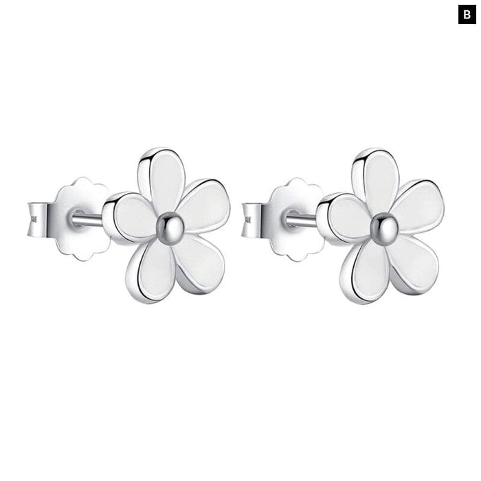 925 Sterling Silver Dazzling Daisy Stud Earrings With Clear