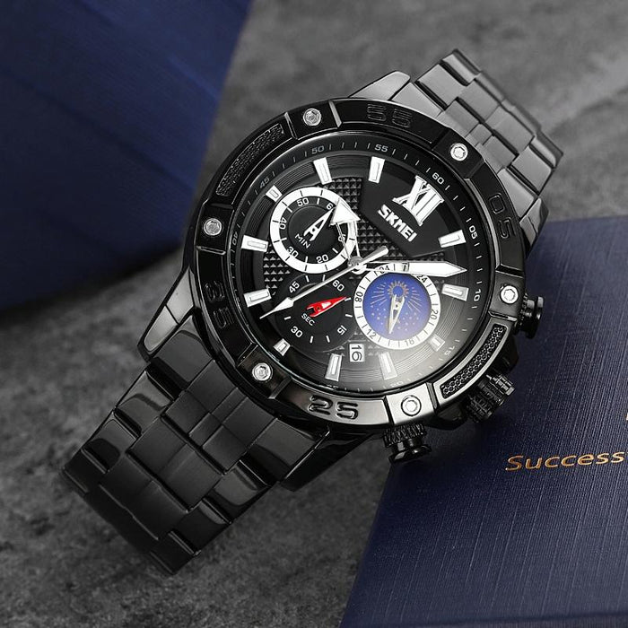 9235 Men Moonphase Stainless Steel Strap Quartz Watch
