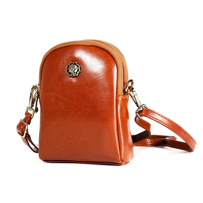 Chic Retro Shoulder Bag In Oil Wax Leather