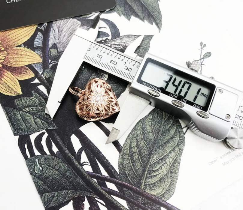 925 Sterling Silver Romantic Heart Medallion Pendant Summer Jewelry