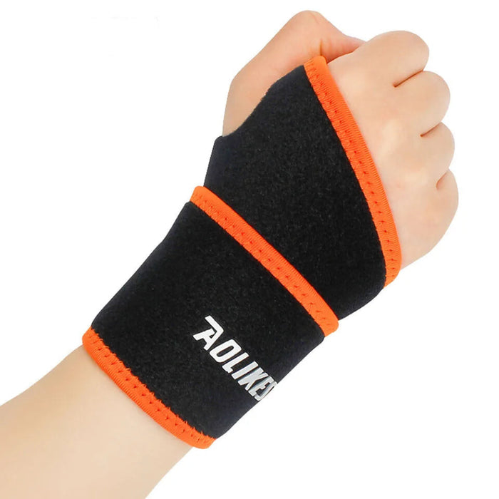 Adjustable Wristband For Carpal Tunnel Pain Relief Sport Brace For Arthritis & Tendinitis