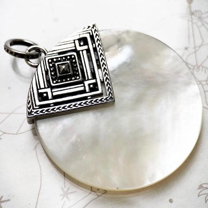 925 Sterling Silver Mother Of Pearl Africa Disc Pendant Winter 2019 Glam Jewelry For Women