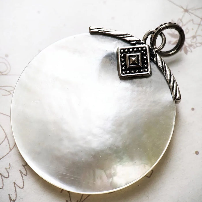 925 Sterling Silver Mother Of Pearl Africa Disc Pendant Winter 2019 Glam Jewelry For Women