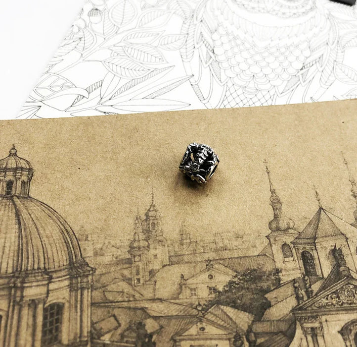 925 Sterling Silver 5Mm Hole Black Scorpion Charm For Diy Jewelry Making Punk Rebel Street Style Fits Women And Men European Fashion Gift