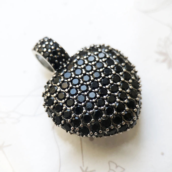 925 Sterling Silver Black Heart Pave Pendant Winter Trend Jewelry