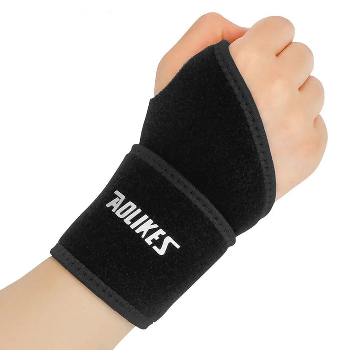 Adjustable Wristband For Carpal Tunnel Pain Relief Sport Brace For Arthritis & Tendinitis