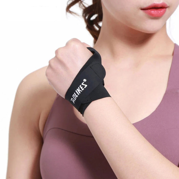 Wrist Support Strap For Sport Injuries Fits Wrist Sizes Carpal Tunnel Relief