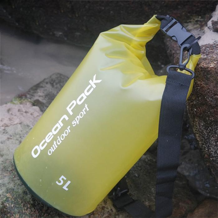 Waterproof Single Shoulder Dry Bag Outdoor Pvc Barrel Dry Sack Capacity Under 50L