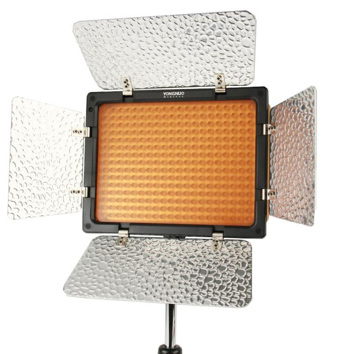 300 Leds Pro Led Studio Video Light For Canon / Nikon / Sony Camcorder Dslr Yn300 Black
