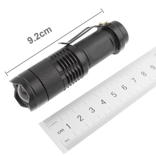 180Lm Zoom Lens Led Flashlight 1-Mode White Light With Clip