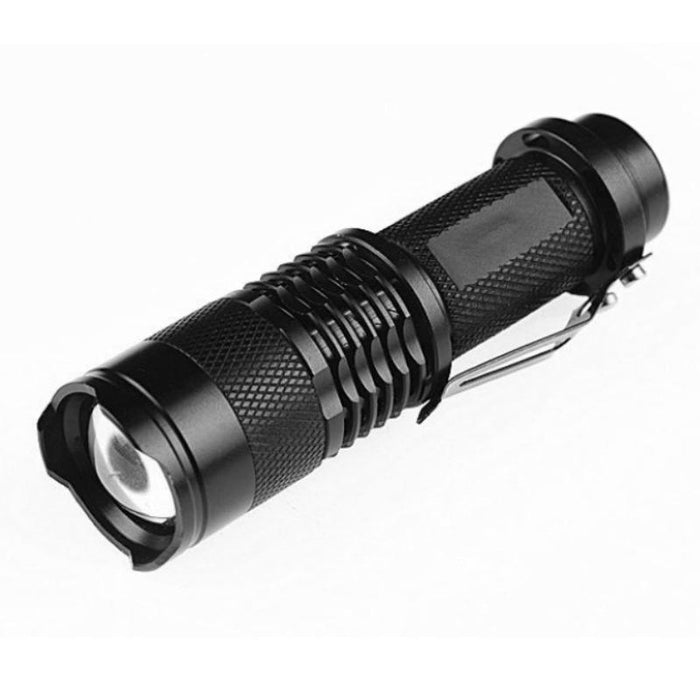 Compact 1000Lm Led Flashlight 3 Modes 9.2Cm Length White
