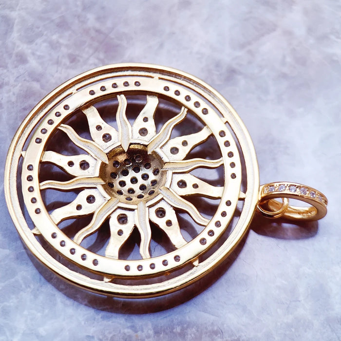925 Sterling Silver Sun Amulet Pendant Fashion Accessory For Men & Women