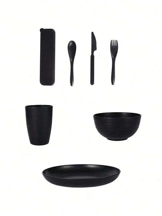 7 / 28 Piece Plastic Tableware Set For Home Kitchen Party