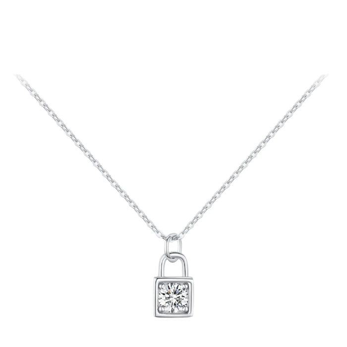 925 Sterling Silver 0.5Ct D Colour Moissanite Lock Pendant Necklace Fine Jewelry
