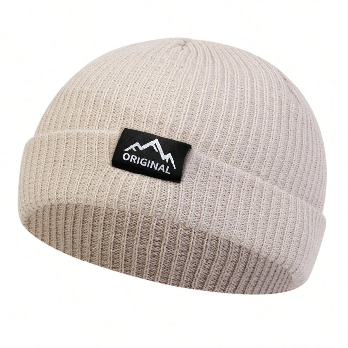 Unisex Mountain Range Label Embroidery Beanie Warm Knit Hat For Autumn / Winter Hip Hop Cap For Women / Men