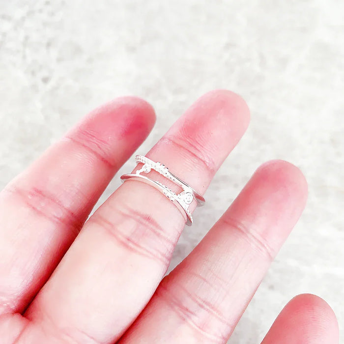 925 Sterling Silver Wave Ring With White Stones Trend Fine Jewelry For Women