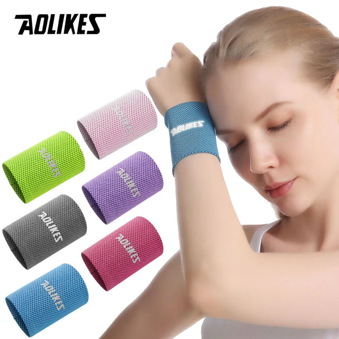 Sport Wristband For Ice Feeling Support Unisex Weightlifting Volleyball Cycling Safety