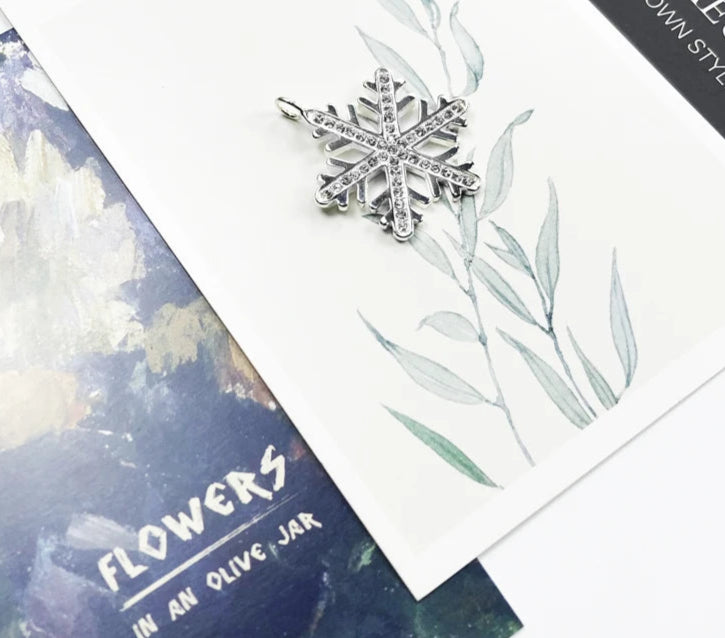 925 Sterling Silver Snowflake Pendant Winter Accessory For Women