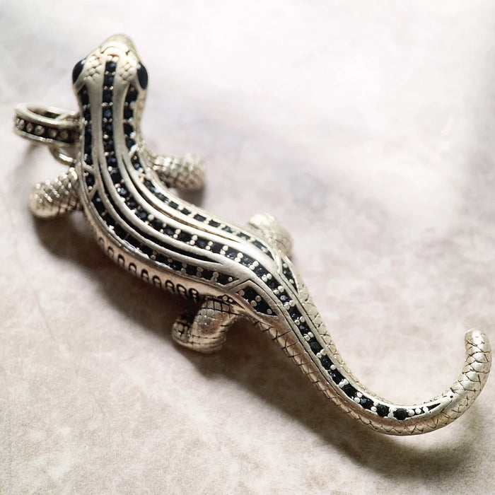 925 Sterling Silver Salam & Er Pendant Trendy Heart Design For Men & Women