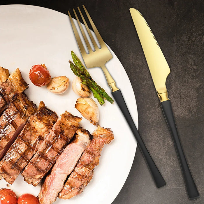 24 Piece Stainless Steel Cutlery Set For Christmas Dinner