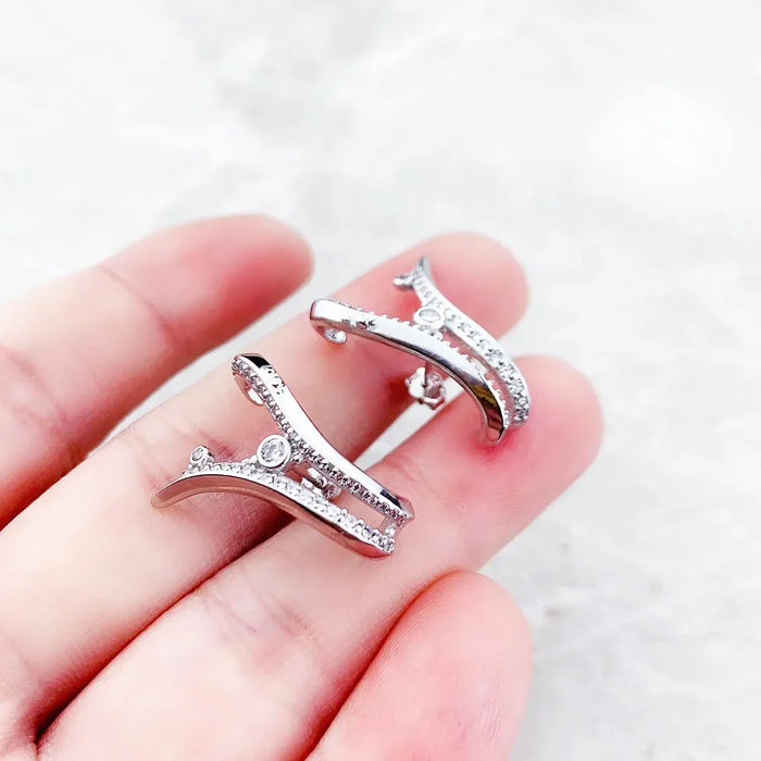 925 Sterling Silver 3D Wave Ear Studs With Stones