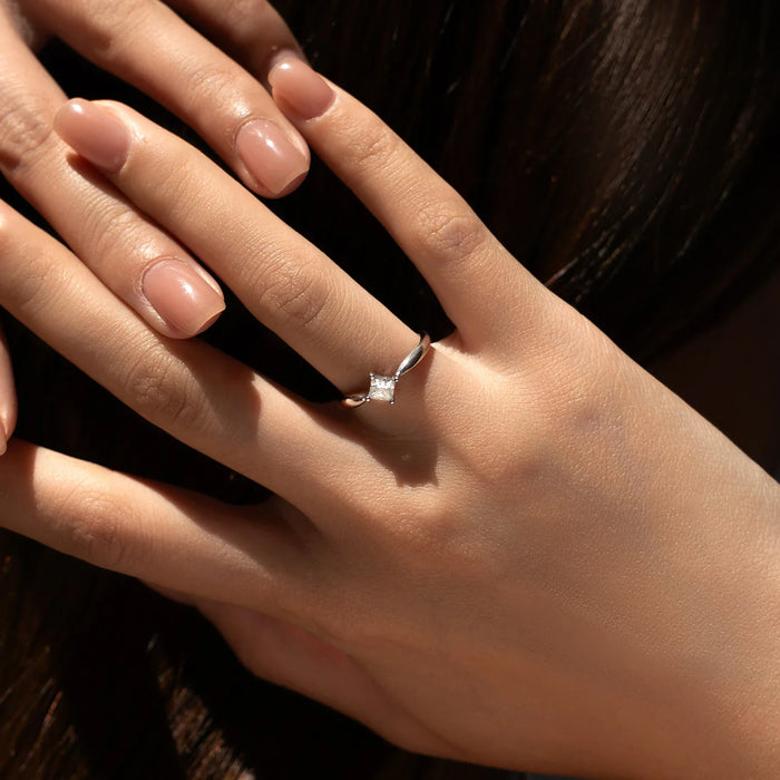 925 Sterling Silver Dazzling Square Moissanite Ringfine Jewelry For Women