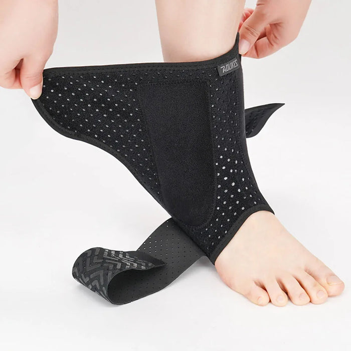 Adjustable Ankle Wrap For Pain Relief Achilles Tendon Plantar Fasciitis Sprains Strains