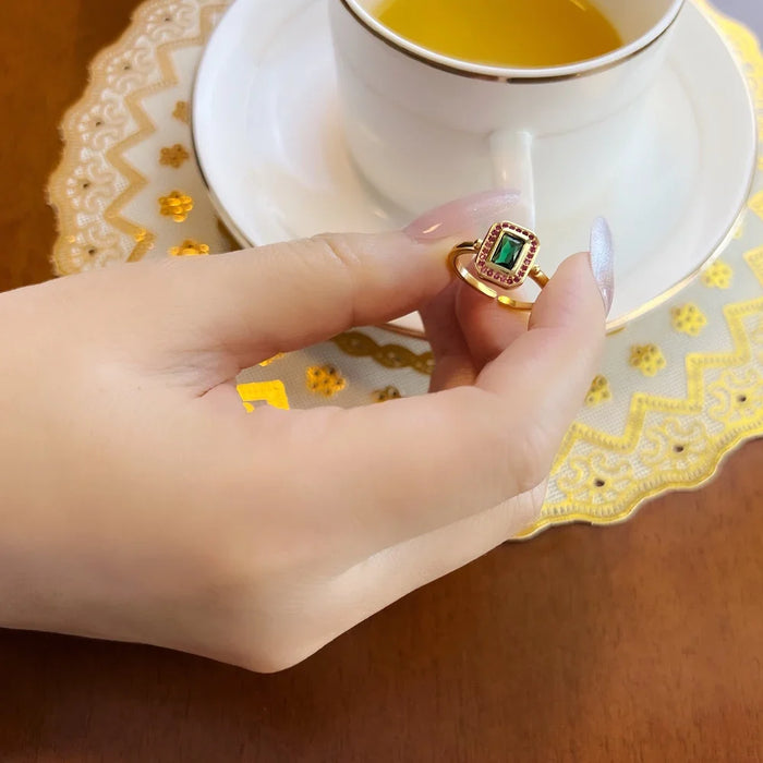 925 Sterling Silver Vintage Red & Green Stone Ring