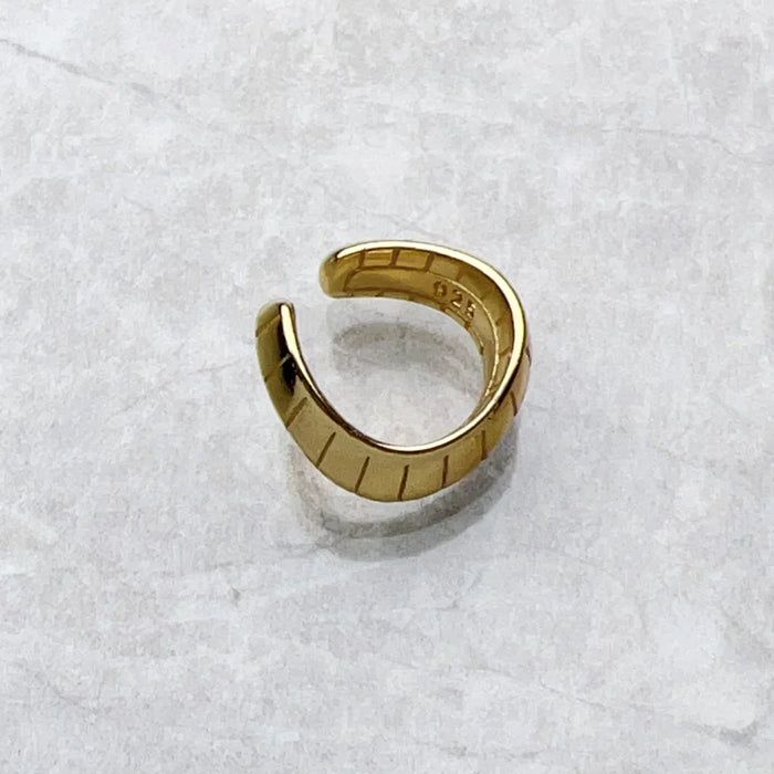 925 Sterling Silver Snake Shaped Ear Cuff For Women