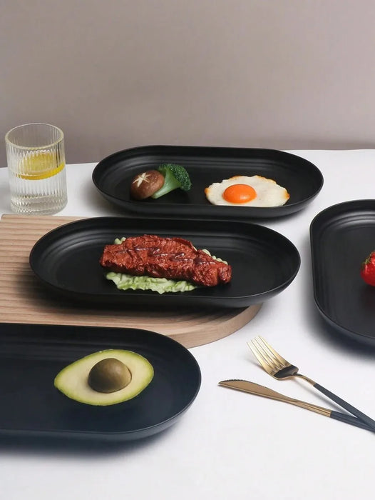 4 / 8 / 12 Piece Reusable Black Plastic Dinner Plates Perfect For Family Gatherings Parties And Picnics