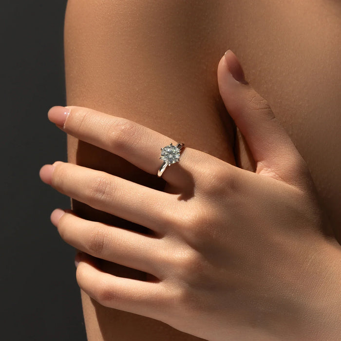 925 Sterling Silver 2Ct D Vvs1 Moissanite Crown Ring