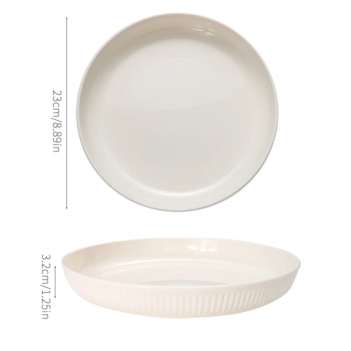 2 / 4 / 6 Piece Reusable Beige Plastic Plates