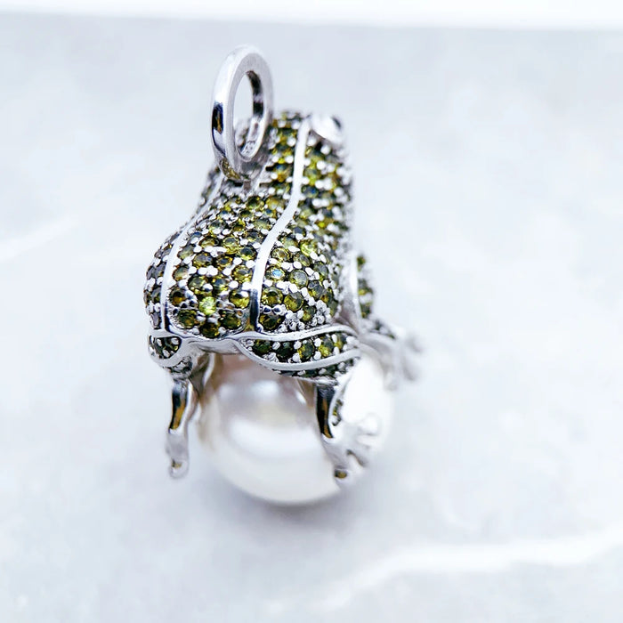 925 Sterling Silver Green Frog & Pearl Pendant Fashion Jewelry Gift