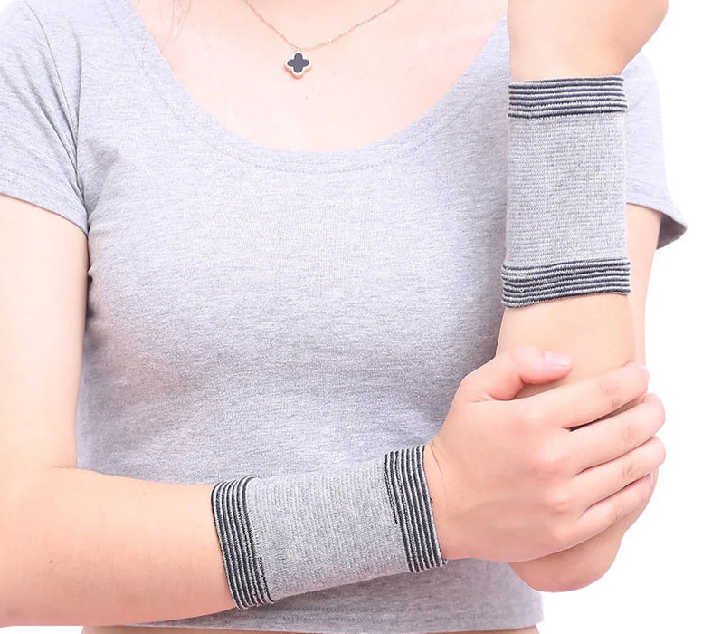 Pair of Knee Support Brace For Arthritis & Injuries Elasticated Bandage Sleeve