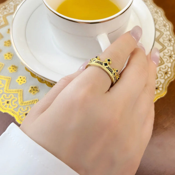 925 Sterling Silver Vintage Golden Crown Ring Men / Women Europe Jewelry