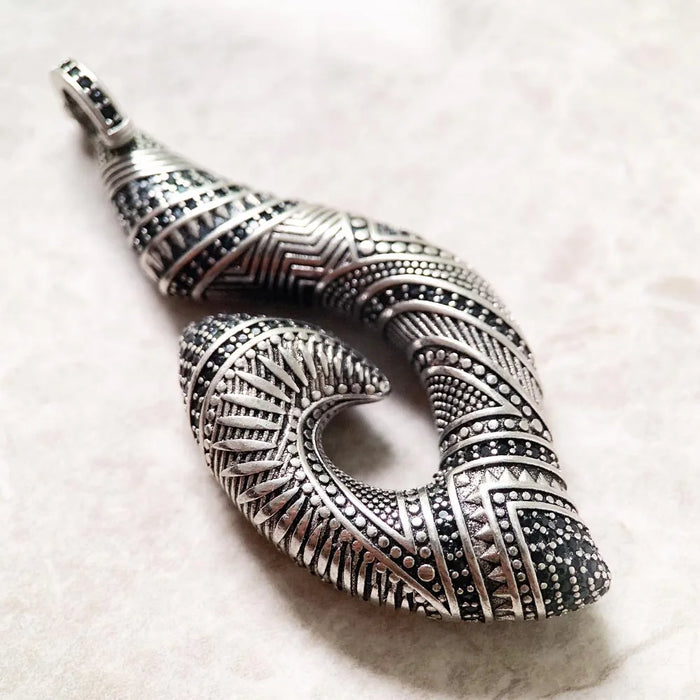 925 Sterling Silver Maori Style Pendant Hook Ethnic Fashion Jewelry For Men & Women