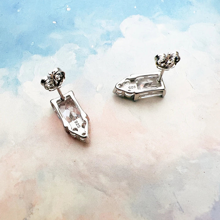 925 Sterling Silver Stylish Ear Studs For Women Elegant Design