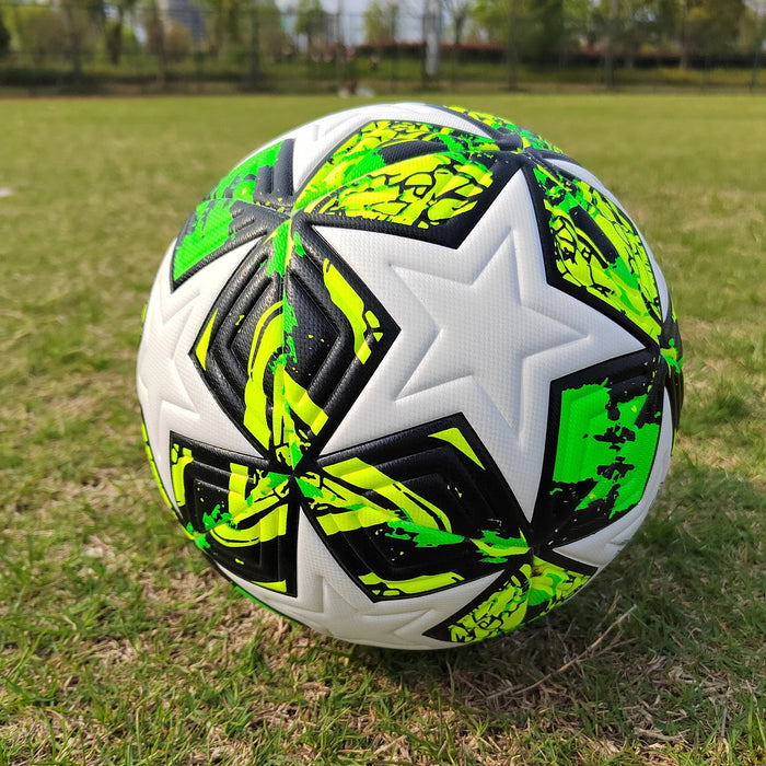 Premium Size 4 / 5 Soccer Ball For Training & Matches
