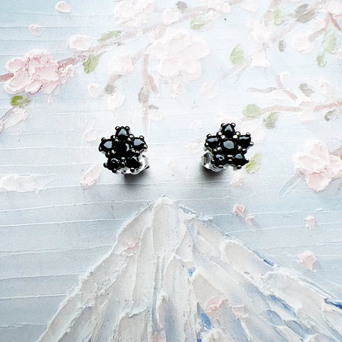 925 Sterling Silver Stylish Pentagonal Flower Stud Earrings