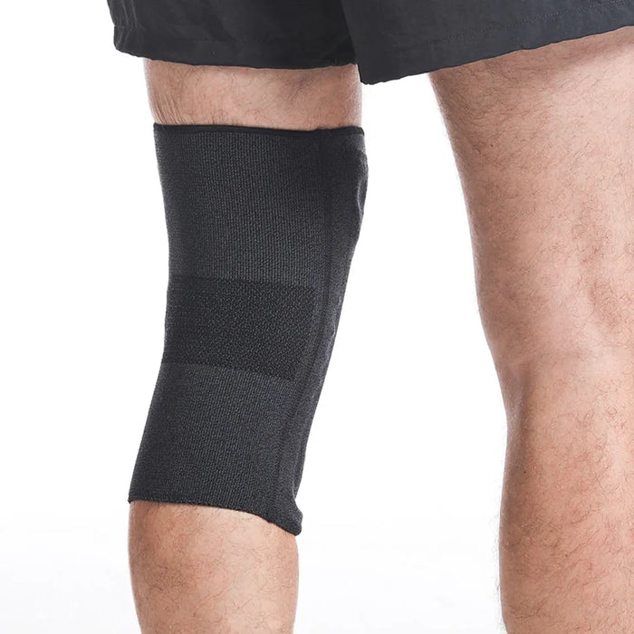Breathable Men Knee Brace With Silicone Spring Basketball & Volleyball Support