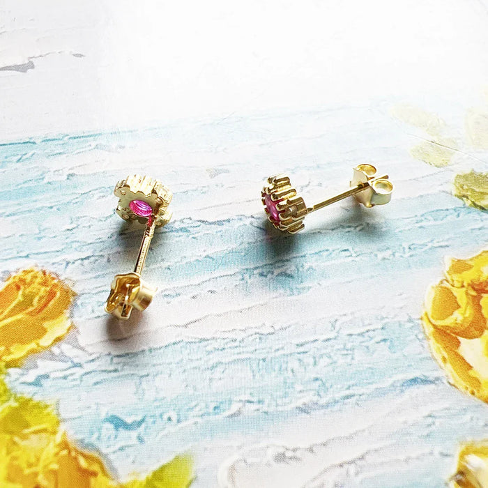 925 Sterling Silver Vintage Red Stone Ear Studs