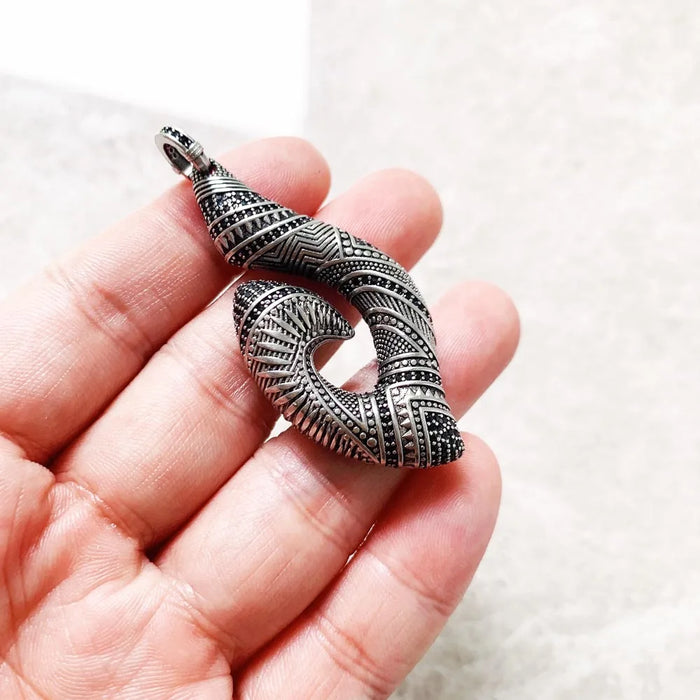 925 Sterling Silver Maori Style Pendant Hook Ethnic Fashion Jewelry For Men & Women