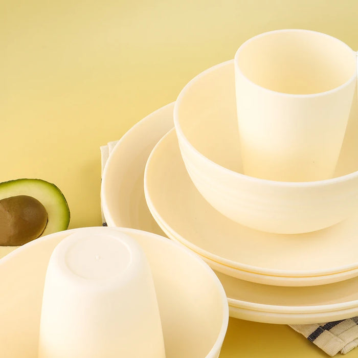 4 / 16 Piece White Plastic Tableware Set Plates Bowls Cups Fruit & Dessert