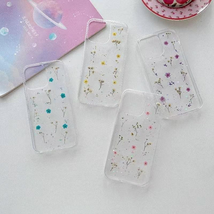 For Iphone 15 Gypsophila Flowers Pattern Tpu Protective Phone Case