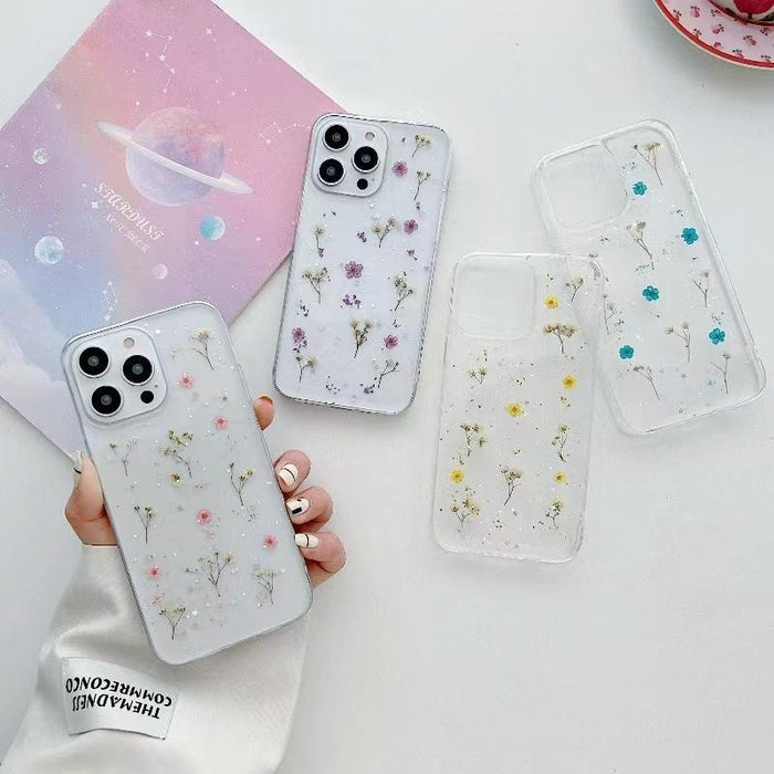 For Iphone 15 Gypsophila Flowers Pattern Tpu Protective Phone Case