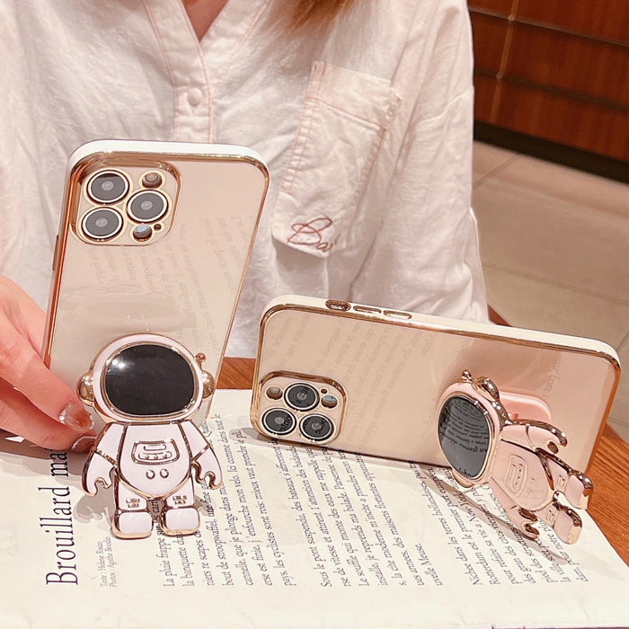For Iphone 15 Electroplating Astronaut Holder Phone Case