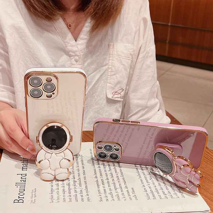 For Iphone 15 Embrace Stars Electroplating Astronaut Holder Phone Case